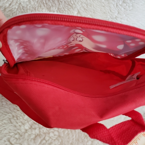 Mini Minnie Mouse Backpack - Picture 4 of 4